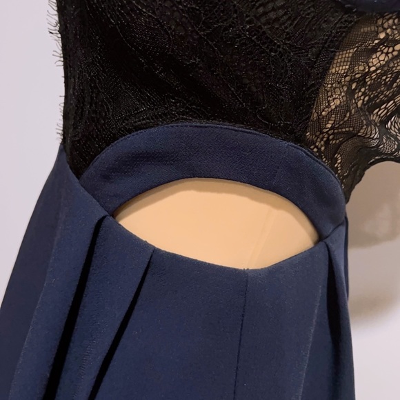 BCBGeneration Navy Blue Black Lace Inset Pleated Skirt Cutout Side Mini Dress 2 - Picture 10 of 15